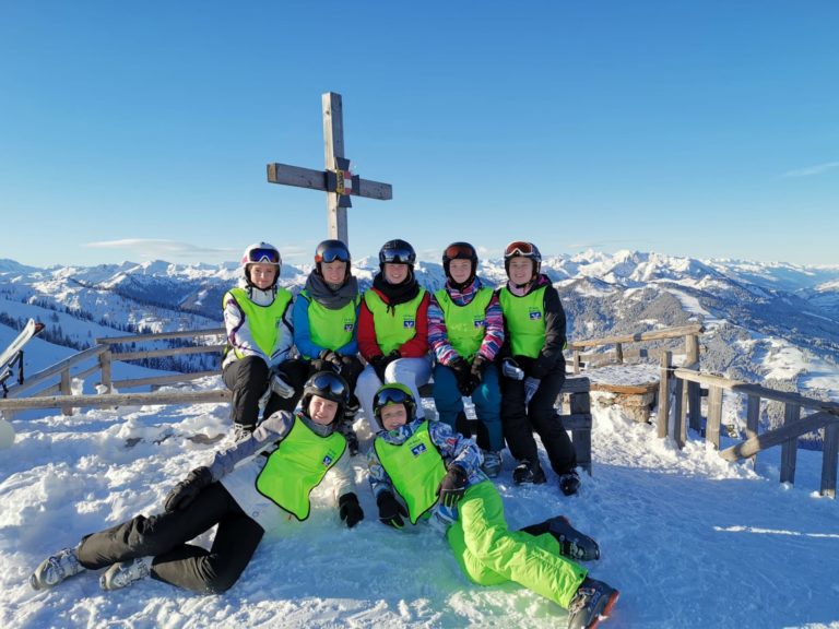 Fahre mit! Zur Familien Ski- und Snowboardfreizeit nach Österreich vom 25.12.2022 bis 03.01.2023