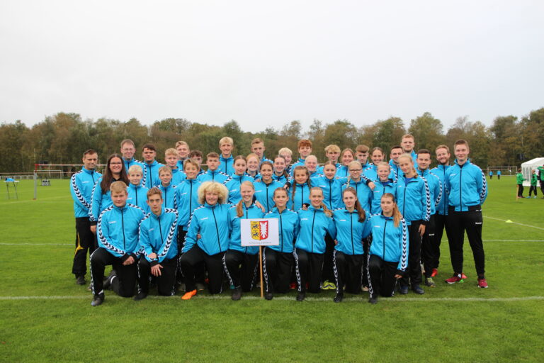 Faustball Auswahlmannschaften mit erfolgreichen Saisonende!