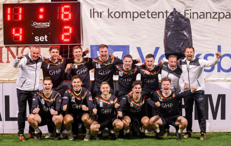 Rouven Kadgien mit der Faustball Nationalmannschaft erfolgreich!