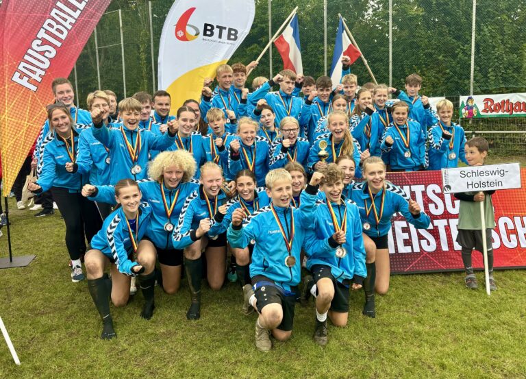 Faustball Landesauswahl mit tollem Erfolg beim Deutschlandpokal