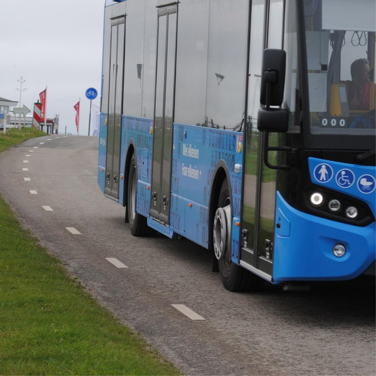 Bus - Foto: AB27; Pixabay