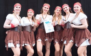 Tanzteam des Harrisleer Tanzvereins in der Altersgruppe 18+