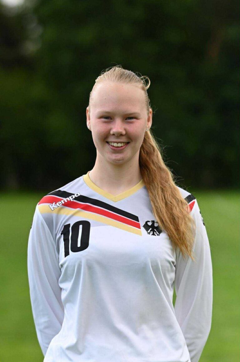 Summer Bewernick schafft Sprung in die Faustball-Nationalmannschaft