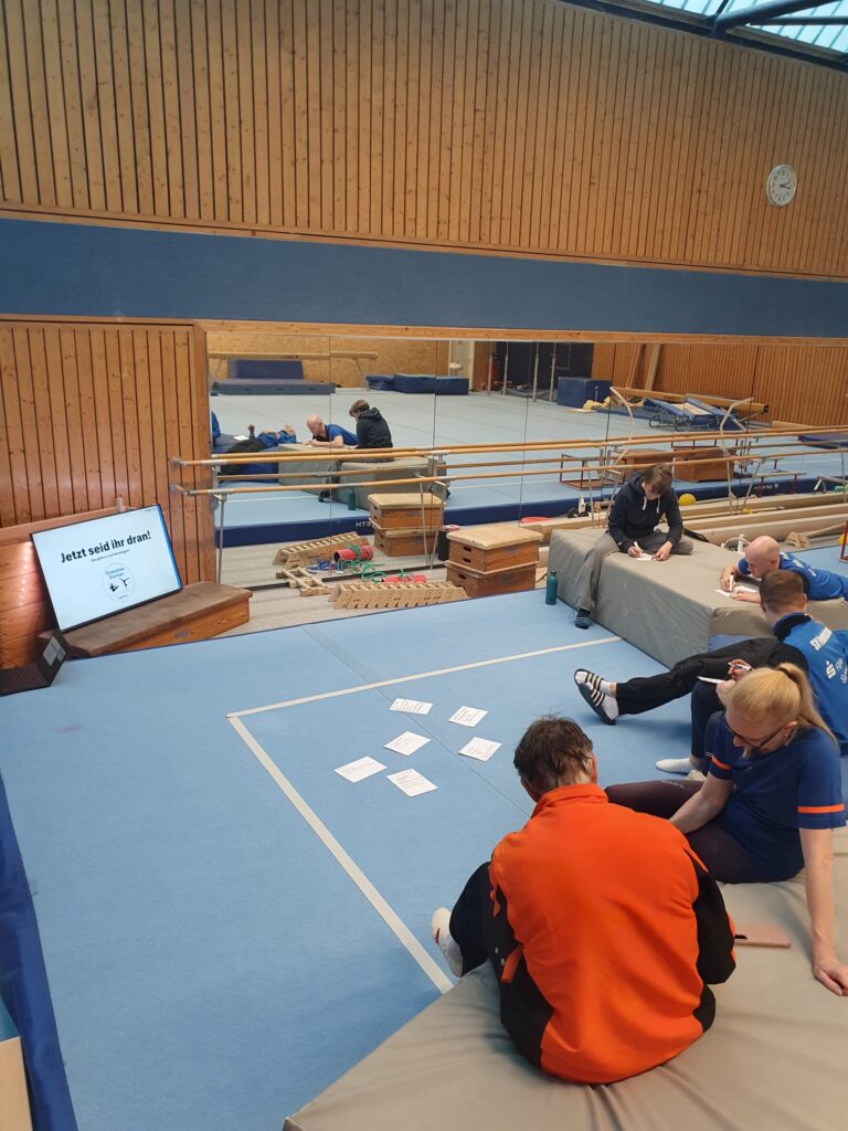 Coaches Corner – Erster Austausch für Turntrainer im männlichen Bereich