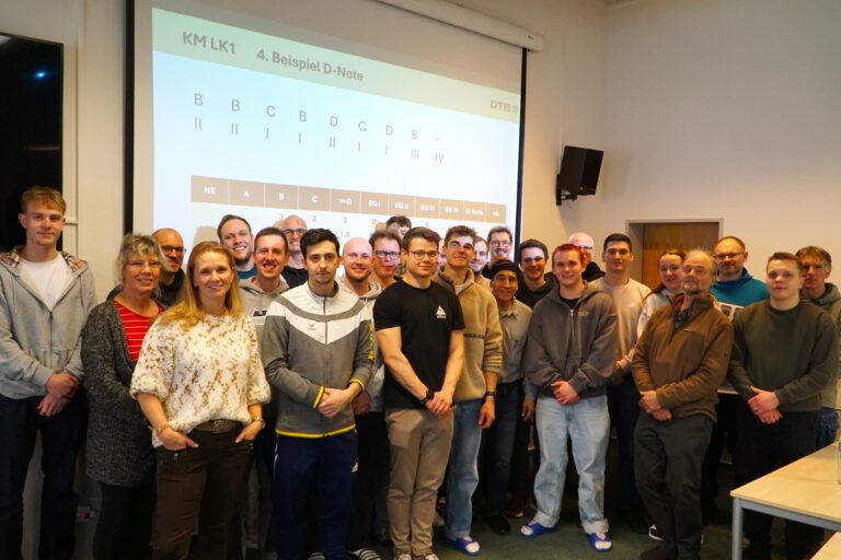 Erfolgreiche Kampfrichter-Ausbildung B im Gerätturnen männlich